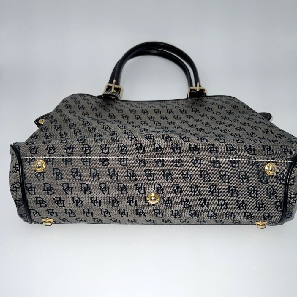 Dooney and Bourke H035C B1 Buckle Satchel Black Trim Grey Purse Canvas Bag EUC - Picture 3 of 14